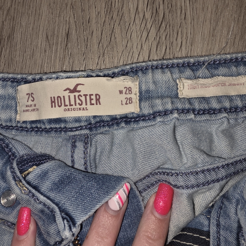 Hollister Women's Classic Blue Jeans